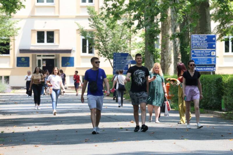 Bolje bezbjednjak, nego inženjer: Šta je prvi izbor na Univerzitetu u Banjaluci, a od čega budući studenti bježe kao Đavo od krsta