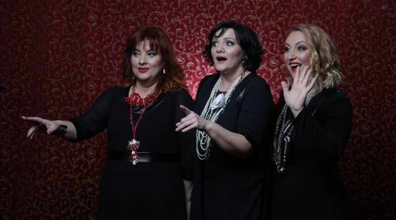 Mrgude za kraj „Kočićevog zbora“: Koncert „One tri“ 27. avgusta na Kastelu