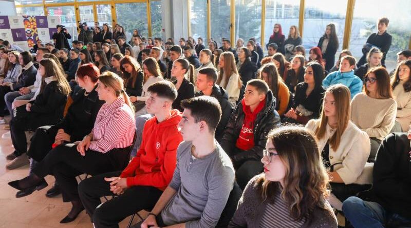 Podrška mladim: Gradske stipendije za 1.351 srednjoškolca