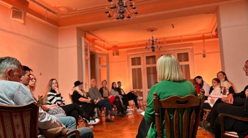 Ponedjeljak u Banskom dvoru: Poeziju će čitati svi