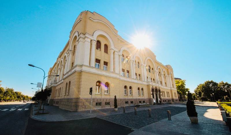 Koncerti, izložbe, čitanje poezije: Bogat program u februaru u Banskom dvoru