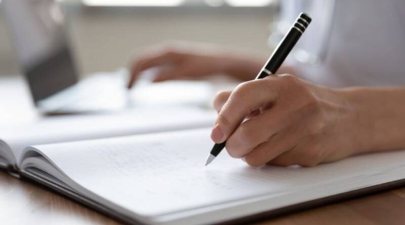 Zašto je pisanje rukom mnogo bolje od kucanja beleški na tastaturi?