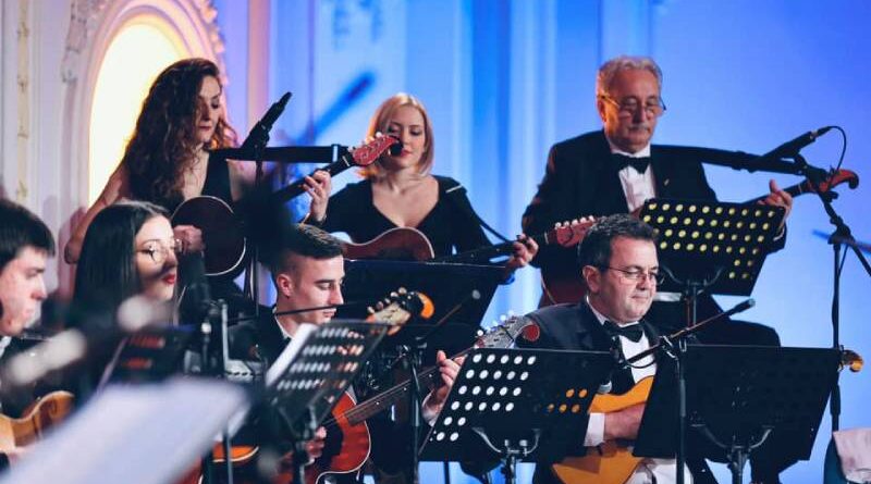 Petak i subota: Međunarodni festival „Veče uz tamburu“ u Banskom dvoru