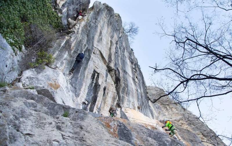 Osnovna obuka za kretanje "via ferrata" stazama