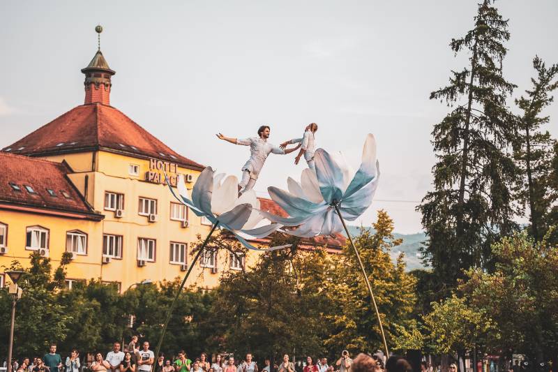 Budite dio „TrotoArta“: Raspisan javni poziv za učešće u programu 4. Festivala uličnih zabavljača