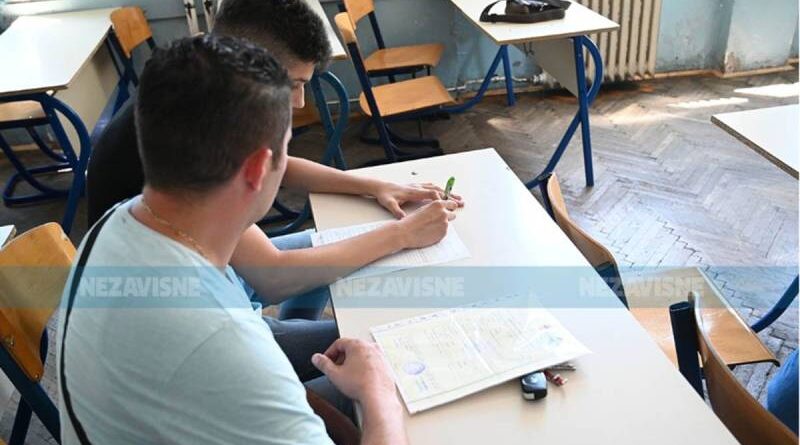 100 KM za đake u RS koji upišu za pekara, mesara, kuvara