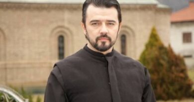 Povodom Vidovdana: U manastiru Gomionica glumac Ivan Vučković izvešće monodramu „Knez“