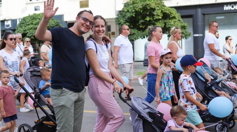 Pridružite se: U četvrtak „Konferencija beba“ i „Velika porodična šetnja“