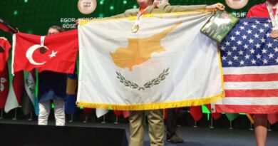 Nikola Savić iz Banjaluke OSVAJA SVIJET: Genijalni tinejdžer pomeo svjetsku konkurenciju i u Barseloni, očitao lekciju vršnjacima iz 40 zemalja