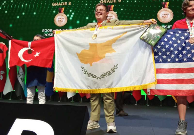 Nikola Savić iz Banjaluke OSVAJA SVIJET: Genijalni tinejdžer pomeo svjetsku konkurenciju i u Barseloni, očitao lekciju vršnjacima iz 40 zemalja