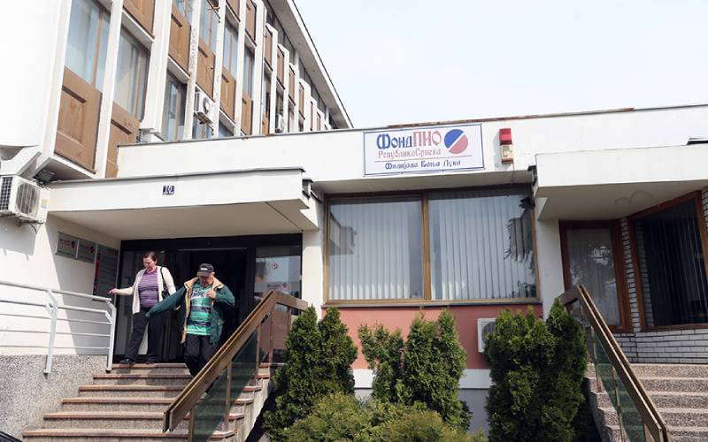 Poziv FZO RS za studente i srednjoškolce: Dostaviti potvrde o školovanju kako ne bi izgubili zdravstveno osiguranje