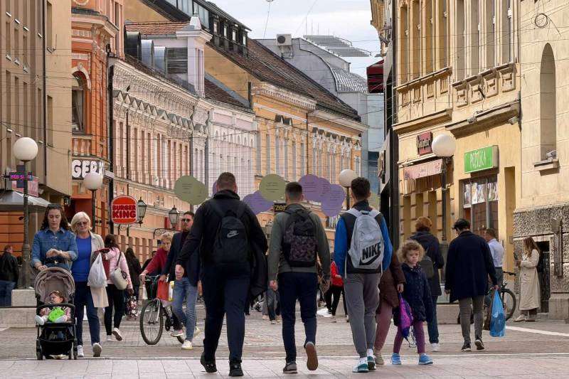 Obavještenje za učenike srednjih škola: Podjela rješenja za gradske stipendije 24. decembra u Banskom dvoru