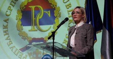 Pomoćnica Starčević na svečanosti na Univerzitetu u Banjoj Luci: Još više od milion KM za studentske stipendije