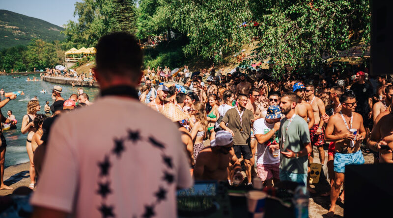 Finalni lineup Jelen OK Festa 2026: Elektronska scena stiže na Tjentište