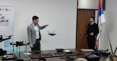 U Banjaluci predstavljeni "muva" i "gavran": Vlada podržala proizvodnju dronova u Srpskoj (FOTO)