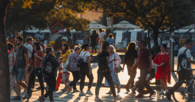 Mart u znaku dama: Počinje kampanja "Za život žena"