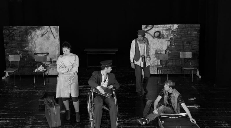 Predstava "Orkestar Titanik"