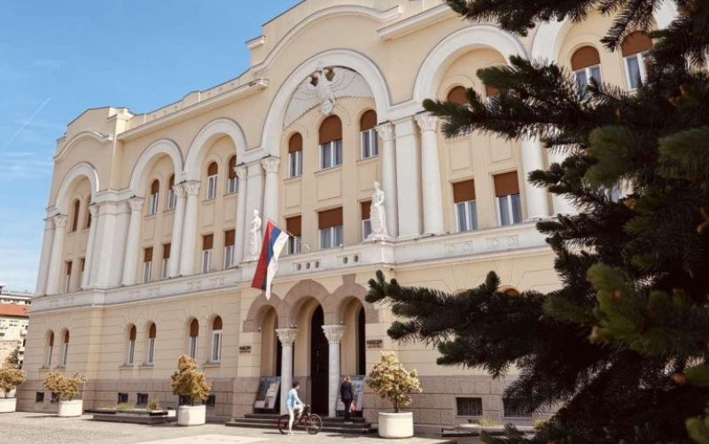 Banski dvor: Program za maj donosi koncerte, predstave, izložbe…