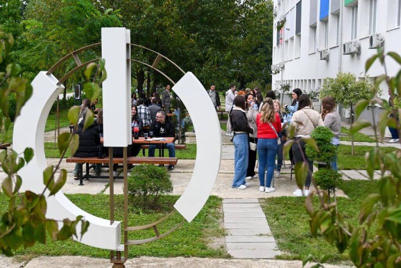 Predavanje o jeziku i komunikaciji