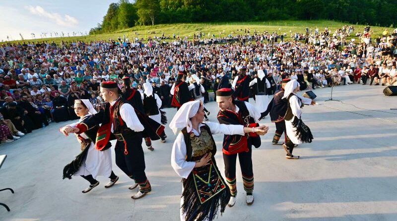 Vidovdan u Gomionici: Duhovna muzika i saborovanje uz Danicu Crnogorčević