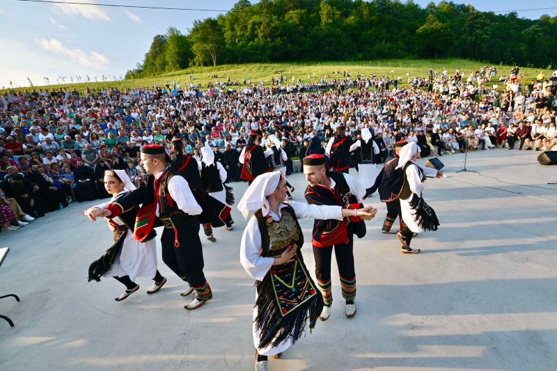Vidovdan u Gomionici: Duhovna muzika i saborovanje uz Danicu Crnogorčević