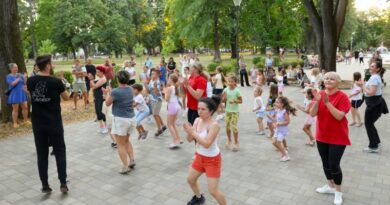 Besplatna rekreacija tokom „Banjalučkog ljeta“ – joga, aerobik, ples i programi za sugrađane treće životne dobi