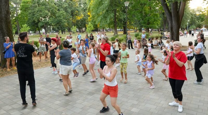 Besplatna rekreacija tokom „Banjalučkog ljeta“ – joga, aerobik, ples i programi za sugrađane treće životne dobi